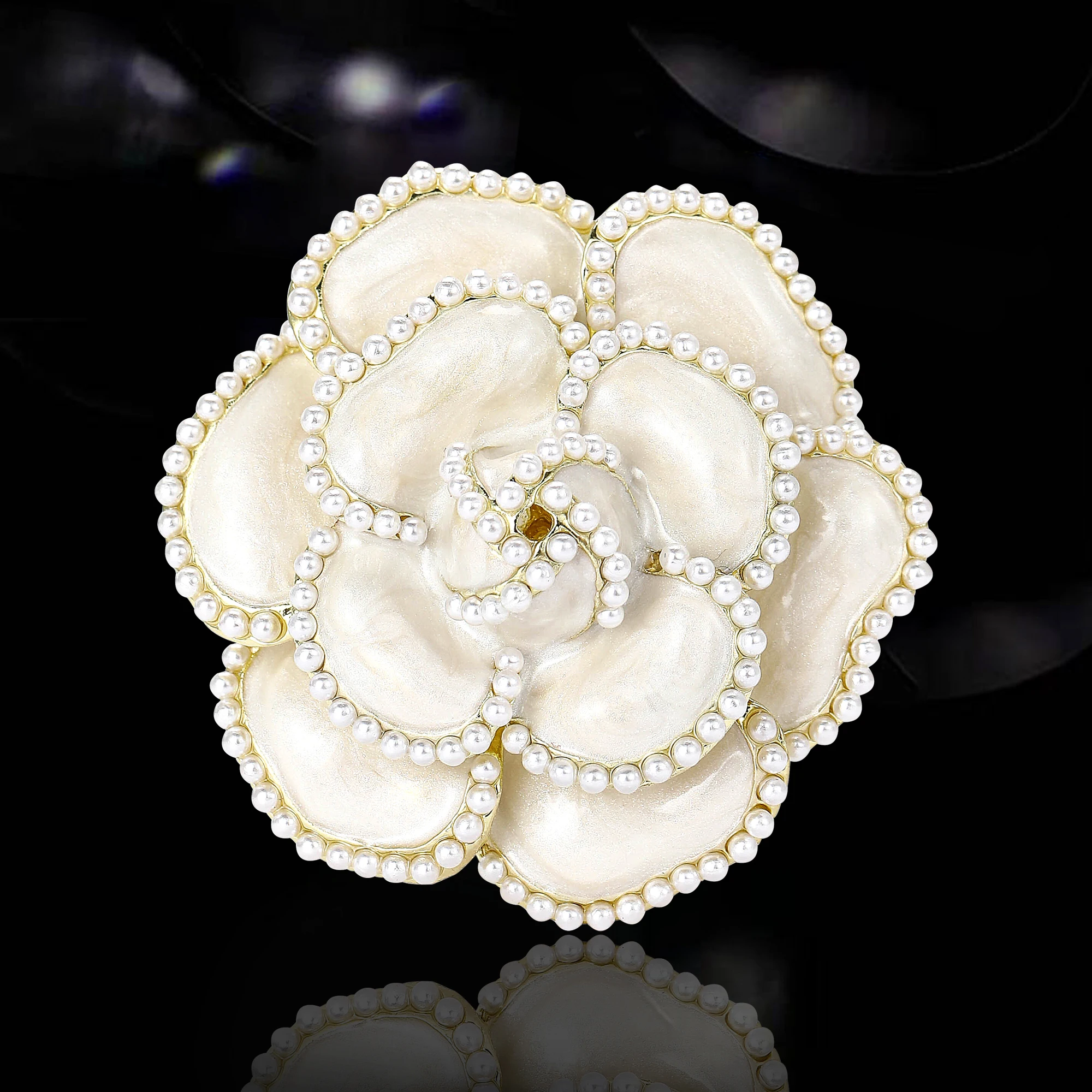 Fashion Enamel Camellia Brooches for Women Pearl Plant Flower Pins Keychain Event Party New Gifts Jewelry Decoration Accessories
Fashion Enamel Camellia Brooches for Women Pearl Plant Flower Pins Keychain Event Party New Gifts Jewelry Decoration Accessories