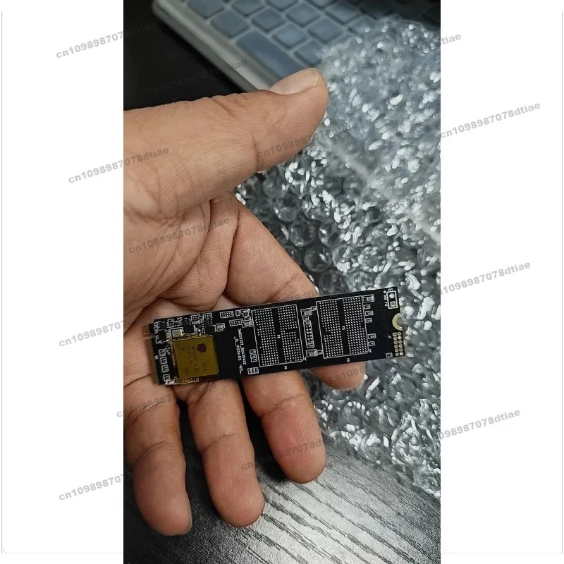 New NVME SSD SM2263XT Main Control Board DIY Nesting 4 Stickers PCB Board BGA132
New NVME SSD SM2263XT Main Control Board DIY Nesting 4 Stickers PCB Board BGA132