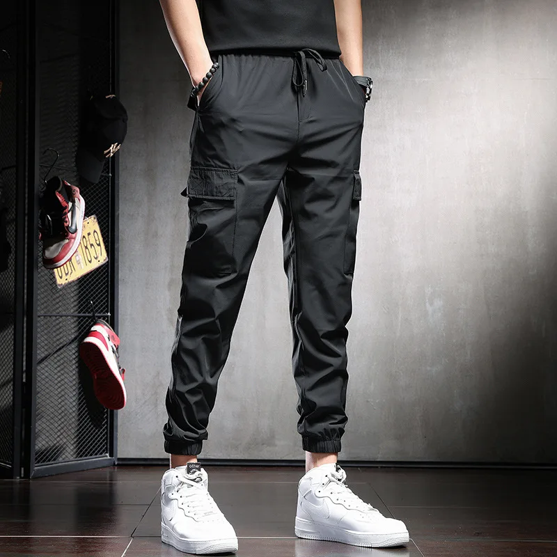 Workwear pants for men in summer, slim fit, ankle cinching, slim fit, sporty trend, versatile, multi pocket casual pants
Workwear pants for men in summer, slim fit, ankle cinching, slim fit, sporty trend, versatile, multi pocket casual pants