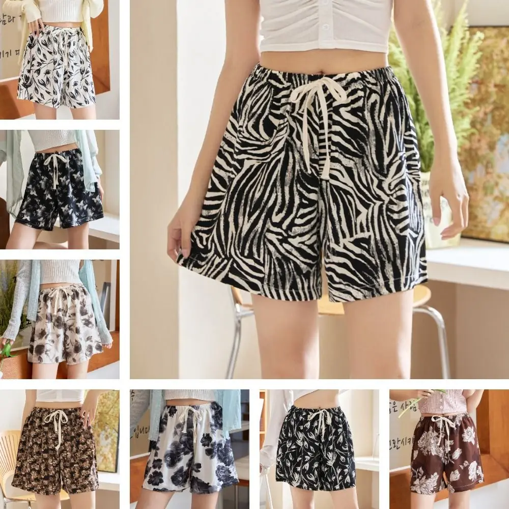 Vintage Thin Beach Short Pants Loose Butterfly Floral Printed Shorts Wide Leg Lace Up Drawstring Casual Shorts Surf
Vintage Thin Beach Short Pants Loose Butterfly Floral Printed Shorts Wide Leg Lace Up Drawstring Casual Shorts Surf