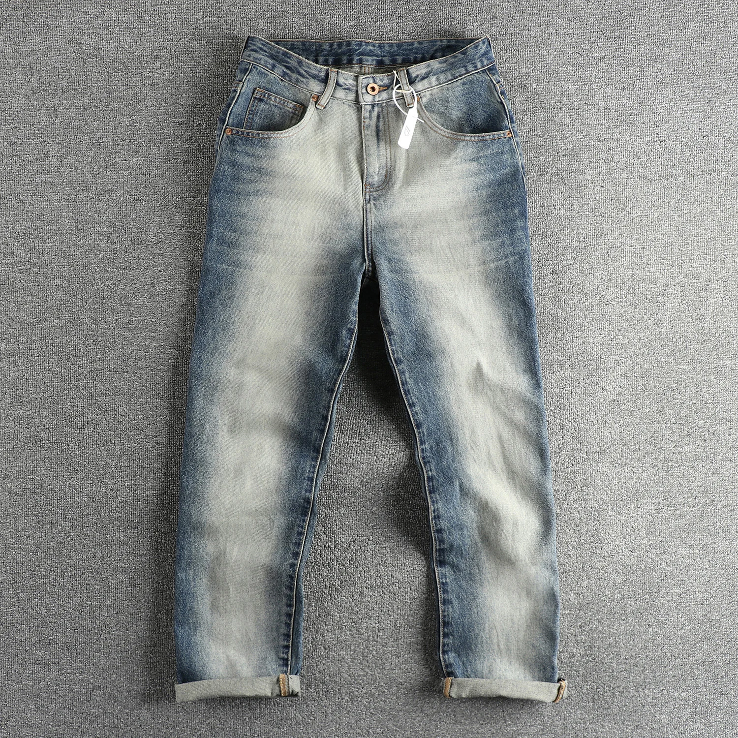 Retro American High Street Men's Jeans Distressed Design Loose Straight Cut Youthful Long Trousers Fashionable Casual Wear
Retro American High Street Men's Jeans Distressed Design Loose Straight Cut Youthful Long Trousers Fashionable Casual Wear