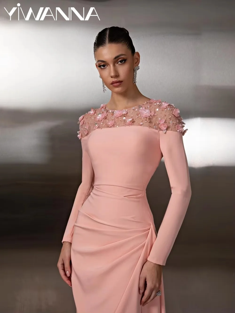 Pink 3D Floral Sequined Evening Dress Modest Oneck Long Sleeve Mother Of The Bride Dresses For Wedding Customized Party Gown
Pink 3D Floral Sequined Evening Dress Modest Oneck Long Sleeve Mother Of The Bride Dresses For Wedding Customized Party Gown