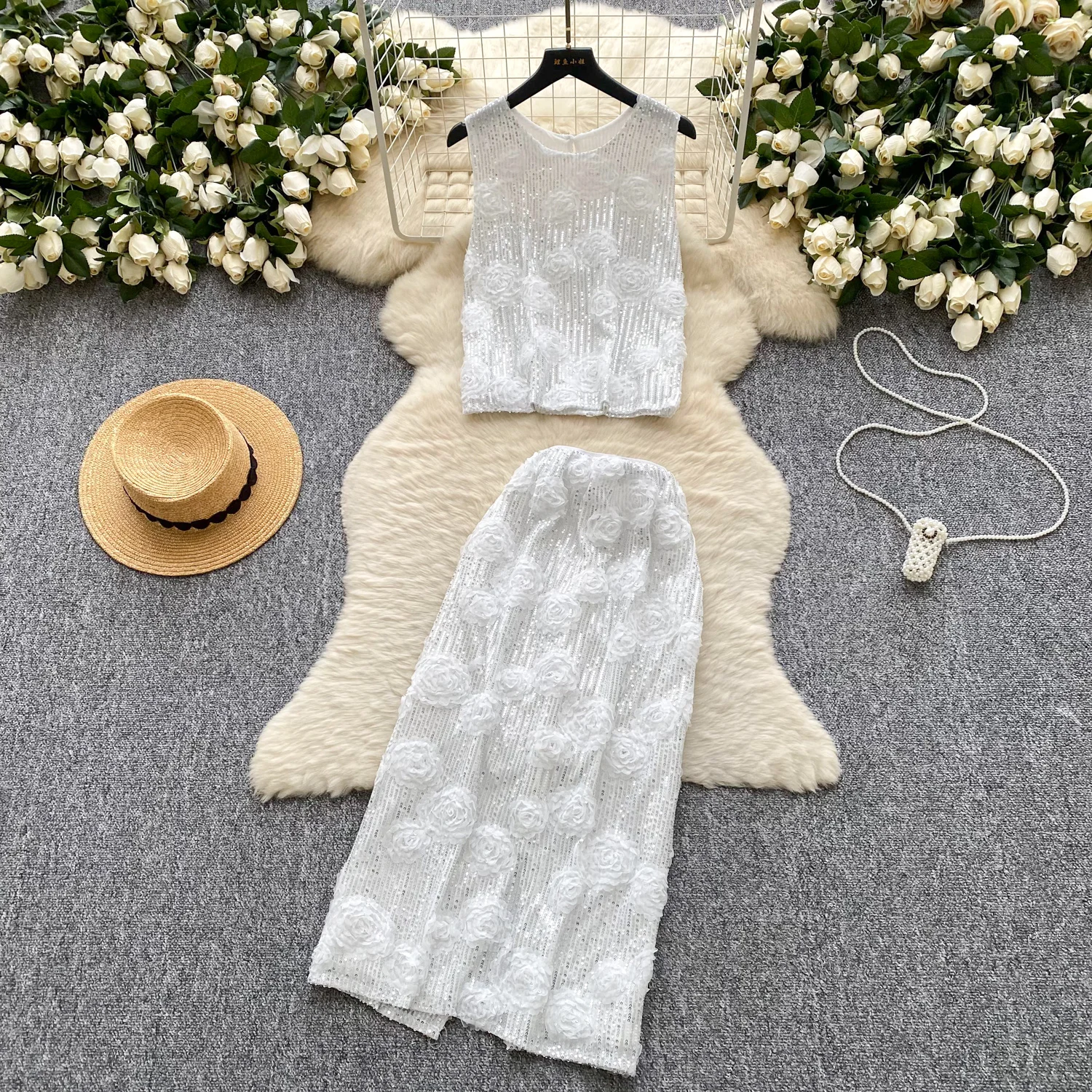 Women Vintage Two Pieces Skirt Sets Women sequin Sexy sleeveless Top and High Waist Hip Wrap Skirt
Women Vintage Two Pieces Skirt Sets Women sequin Sexy sleeveless Top and High Waist Hip Wrap Skirt