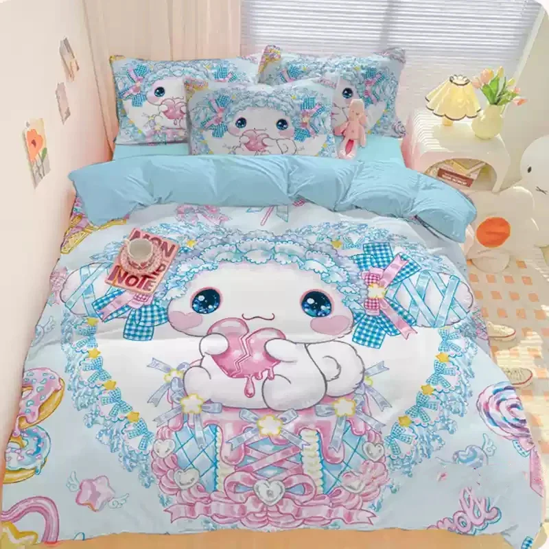 Пододеяльник в стиле аниме Cinnamoroll Kuromi, Комплект постельного белья с рисунками из мультфильмов, Королевский пододеяльник для детей, украшение для спальни для подростков
Пододеяльник в стиле аниме Cinnamoroll Kuromi, Комплект постельного белья с рисунками из мультфильмов, Королевский пододеяльник для детей, украшение для спальни для подростков