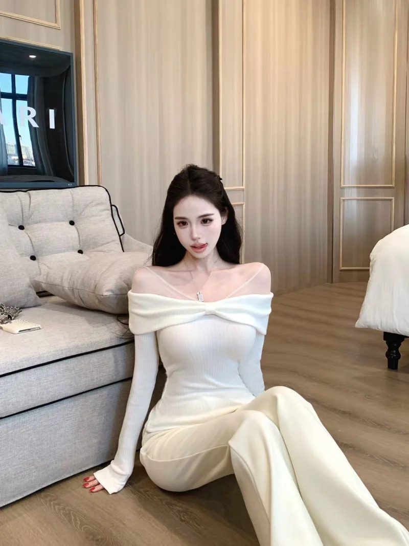 Женский трикотажный топ с длинным рукавом, ажурный, на одно плечо, с вырезами, весенний, с узлом, облегающий, базовая модель для ношения под одеждой, Pure Desire
Женский трикотажный топ с длинным рукавом, ажурный, на одно плечо, с вырезами, весенний, с узлом, облегающий, базовая модель для ношения под одеждой, Pure Desire