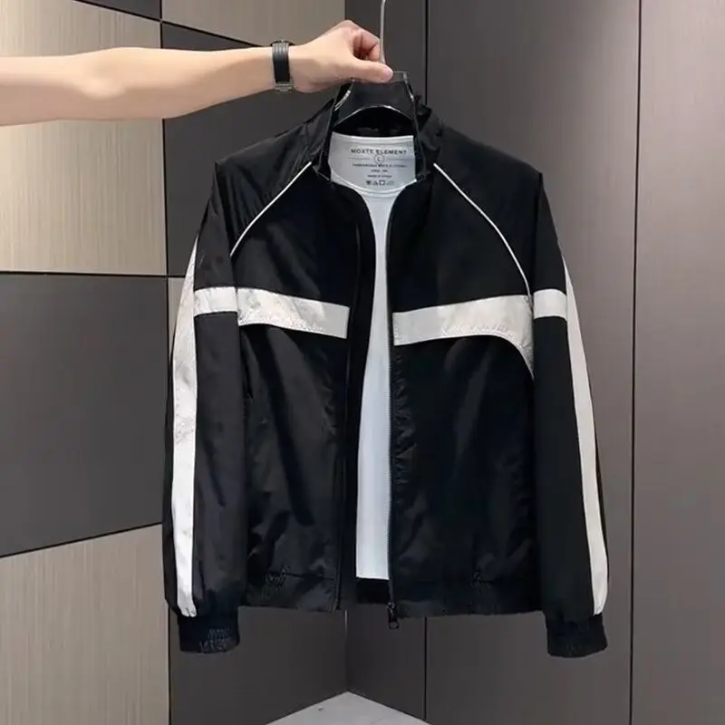 Осенняя новинка, контрастный цвет, модный, повседневный, легкий, мужской, с воротником-стойкой, универсальный, облегающий, элитный, с воротником-стойкой...
Осенняя новинка, контрастный цвет, модный, повседневный, легкий, мужской, с воротником-стойкой, универсальный, облегающий, элитный, с воротником-стойкой...