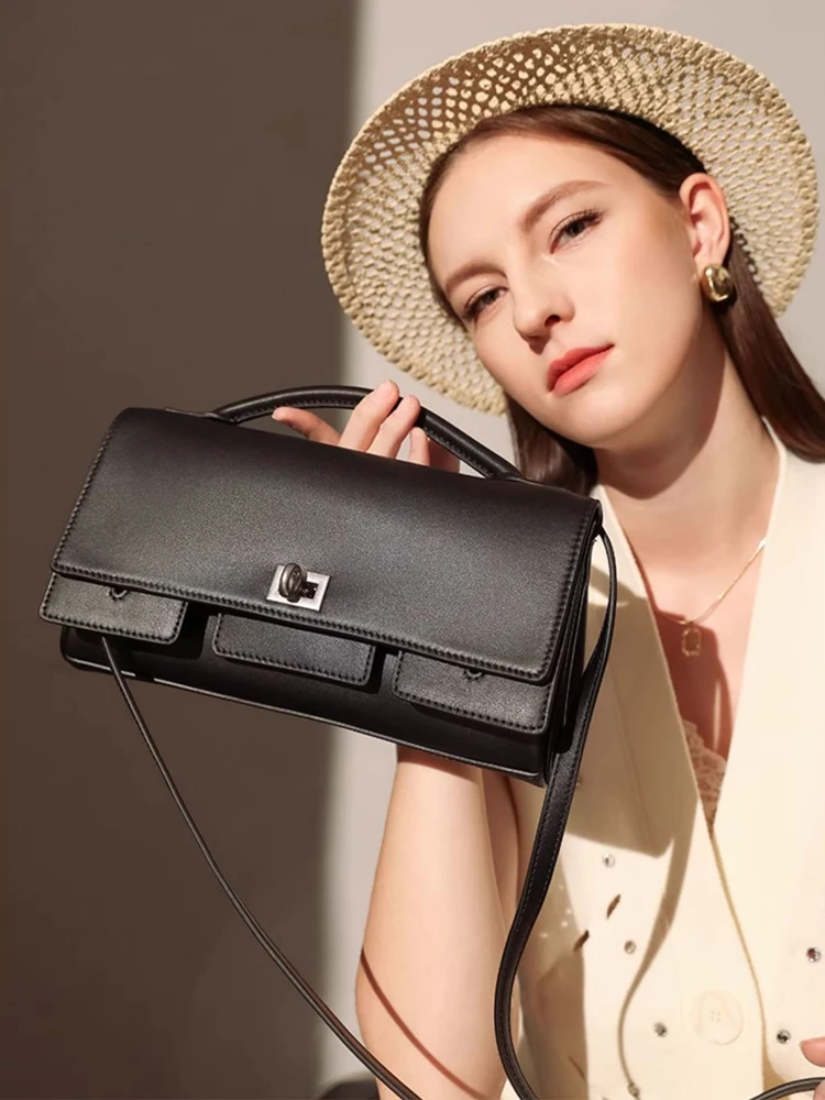 Designer luxury women's bag 2025 new fashion shoulder crossbody bag minimalist horizontal handbag Top handle bag
Designer luxury women's bag 2025 new fashion shoulder crossbody bag minimalist horizontal handbag Top handle bag