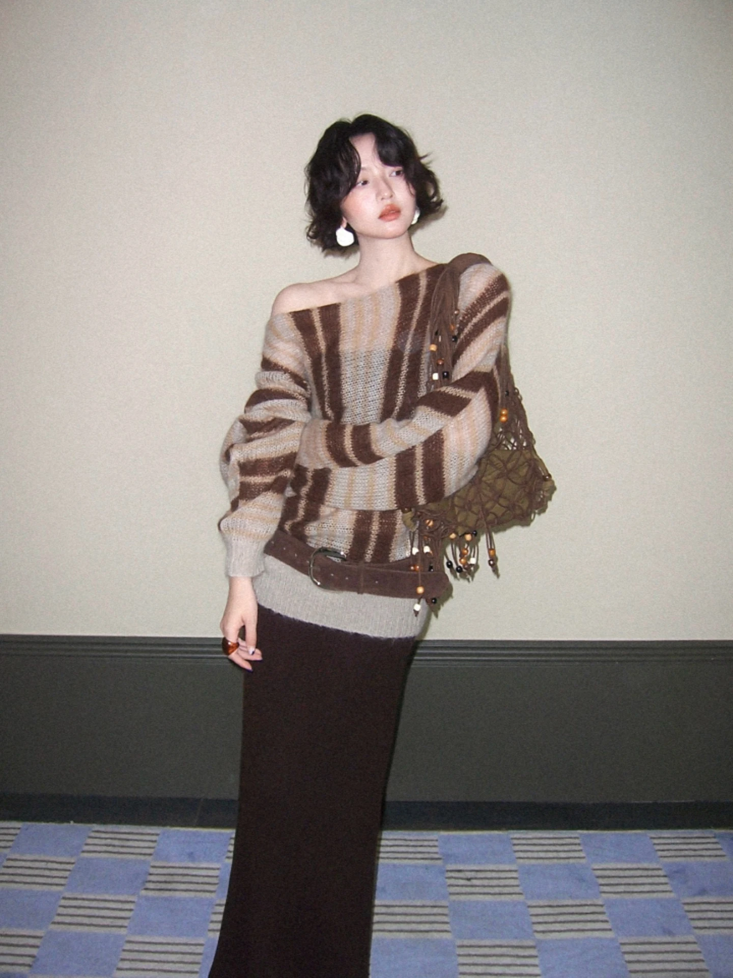 Retro Wine Port Loose Knitted Wool Blend Top Soft Squiy oulder Drop Long Sve ort Length Striped Women's Faion
Retro Wine Port Loose Knitted Wool Blend Top Soft Squiy oulder Drop Long Sve ort Length Striped Women's Faion