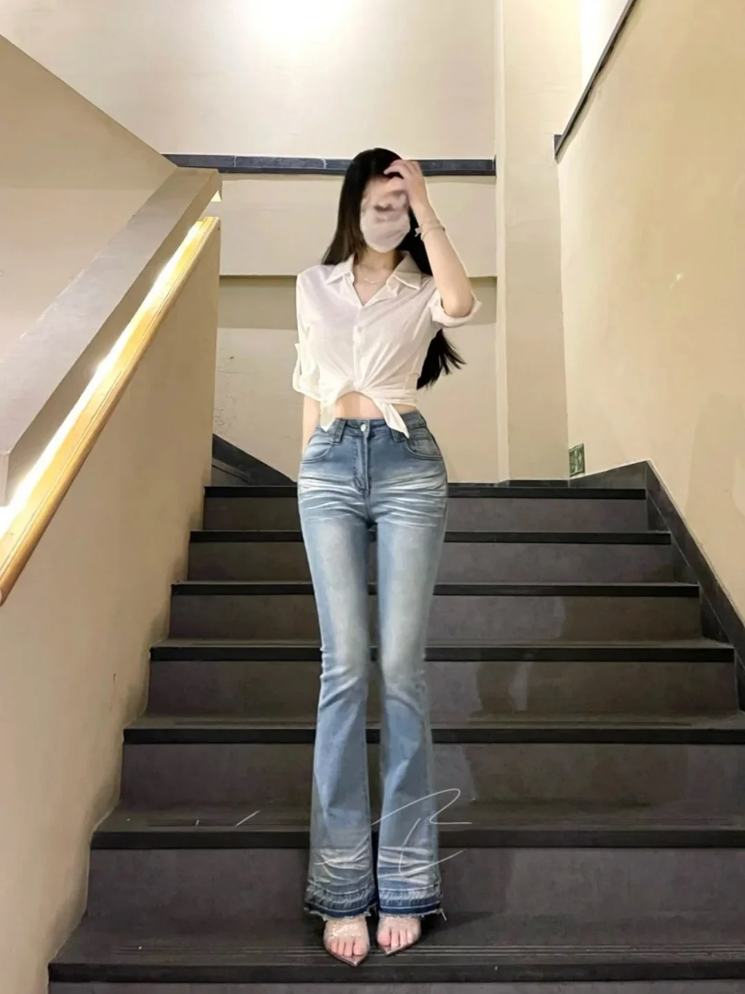 High Waist Denim Jeans Women's Slim Fit High Elasticity Washed Blue Bell Bottoms Cotton Stretch Denim Summer Fashion
High Waist Denim Jeans Women's Slim Fit High Elasticity Washed Blue Bell Bottoms Cotton Stretch Denim Summer Fashion