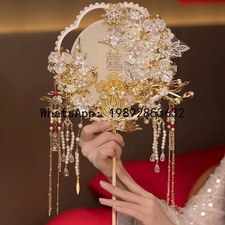 FS Bridal Wedding Xiuhe Group Fan Double-sided Handmade Finished Product Cover Champagne Lace Flower Group Fan
FS Bridal Wedding Xiuhe Group Fan Double-sided Handmade Finished Product Cover Champagne Lace Flower Group Fan