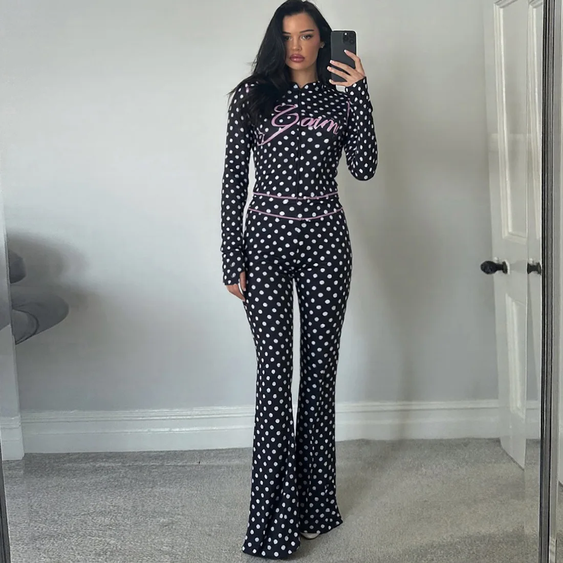 YUZHEXI Spring Polka Dot Letter Printing Sexy Hoodie Pants Set Women Lounge Wear
YUZHEXI Spring Polka Dot Letter Printing Sexy Hoodie Pants Set Women Lounge Wear
