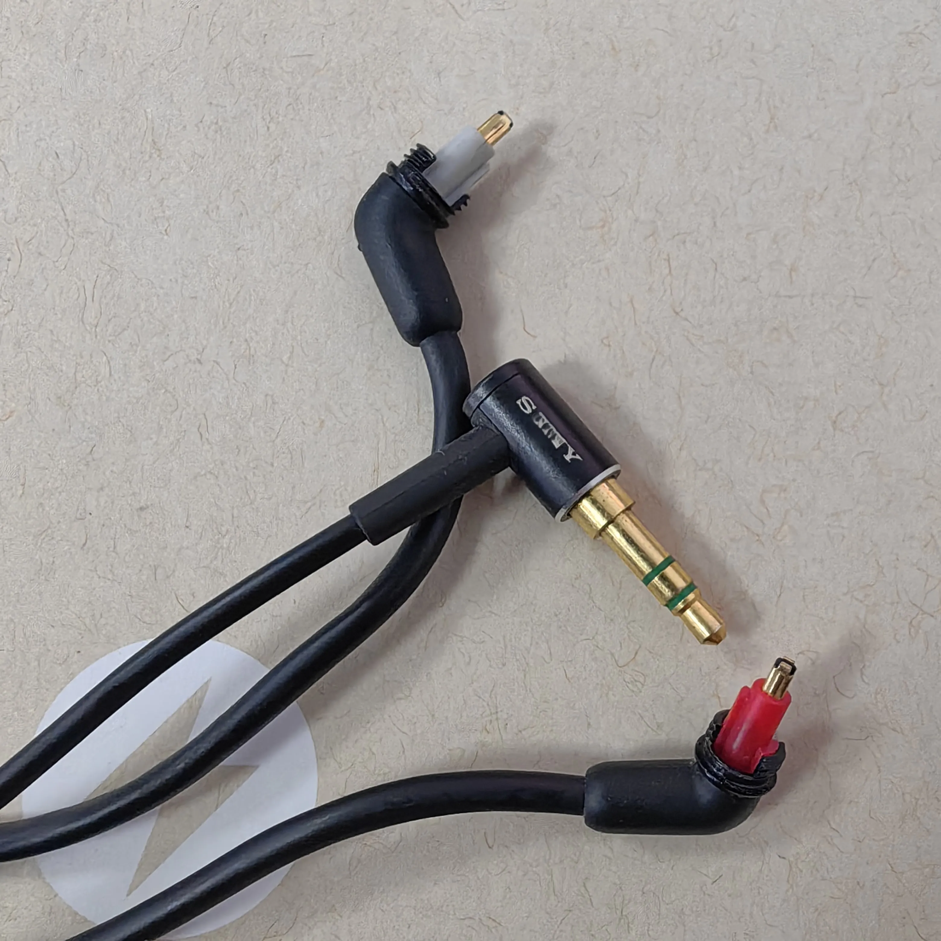 Аудиокабель EXK для наушников SONY MDR-EX1000, EX800, EX600, MDR-7500, 4 фута, 3,5 мм, с разъемом-вилкой.
Аудиокабель EXK для наушников SONY MDR-EX1000, EX800, EX600, MDR-7500, 4 фута, 3,5 мм, с разъемом-вилкой.