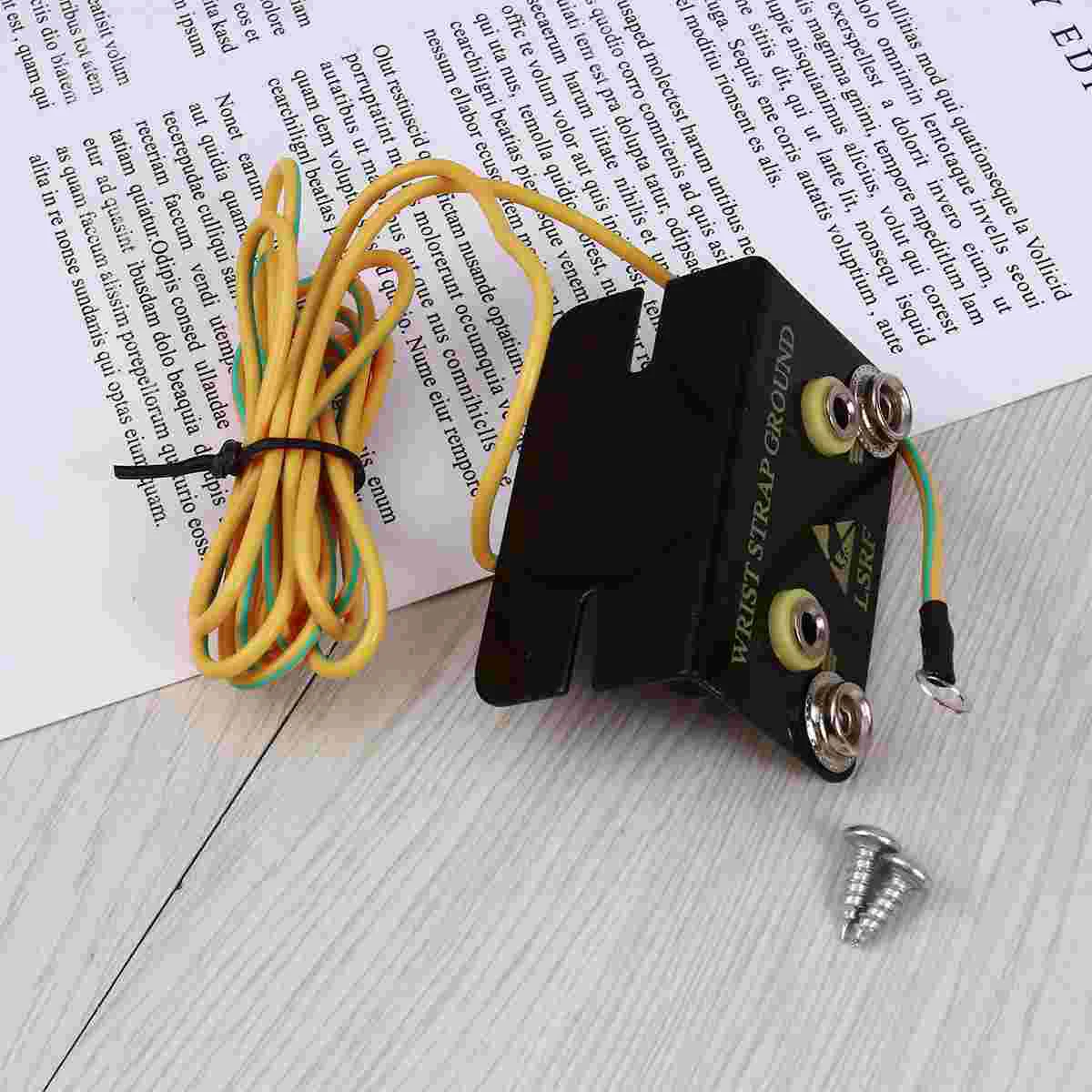 1pc ESD Ring Anti Static Durable Electrical Socket Terminal Connectors Table Mats Cable Ground Socket for Wrist Strap (Random St
1pc ESD Ring Anti Static Durable Electrical Socket Terminal Connectors Table Mats Cable Ground Socket for Wrist Strap (Random St