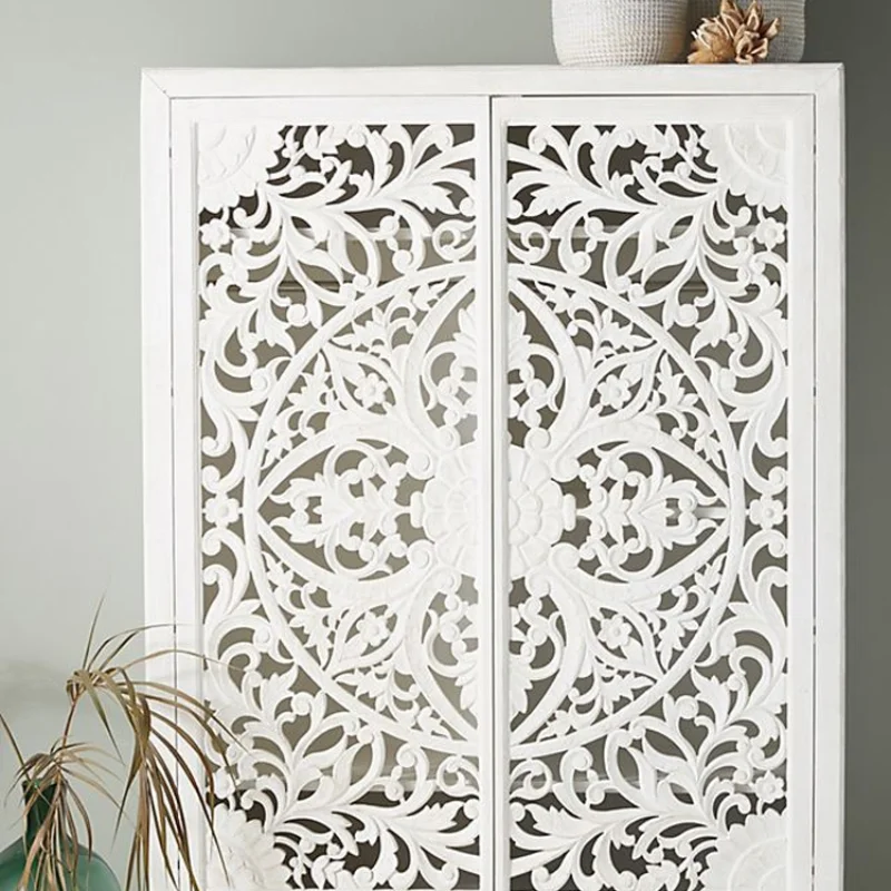 Retro old solid wood carving flower wardrobe hollow storage carved bedside table double bed
Retro old solid wood carving flower wardrobe hollow storage carved bedside table double bed
