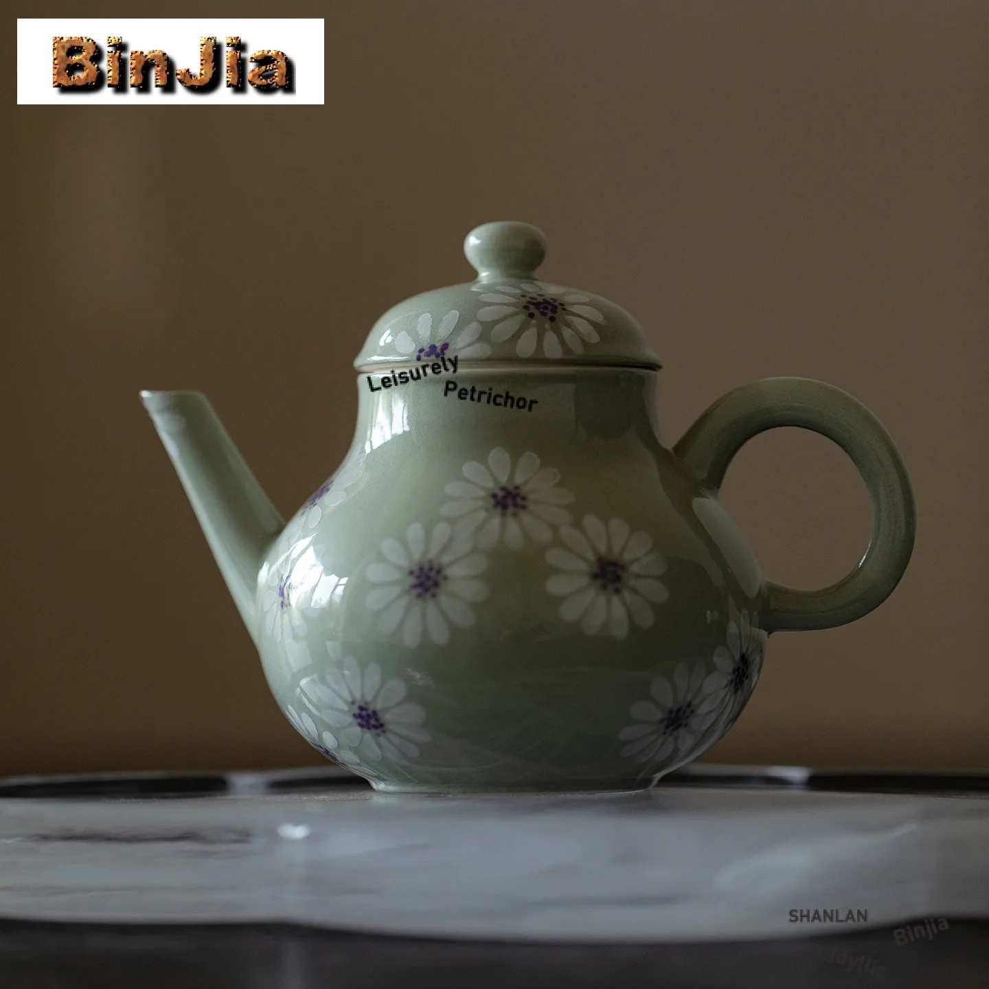 120ml Hand-painted White Chrysanthemum Teapot Luxury Tea Infuser Pot Tea Soaking Kettle With Ball Hole Cafes Supplies Craft Gift
120ml Hand-painted White Chrysanthemum Teapot Luxury Tea Infuser Pot Tea Soaking Kettle With Ball Hole Cafes Supplies Craft Gift