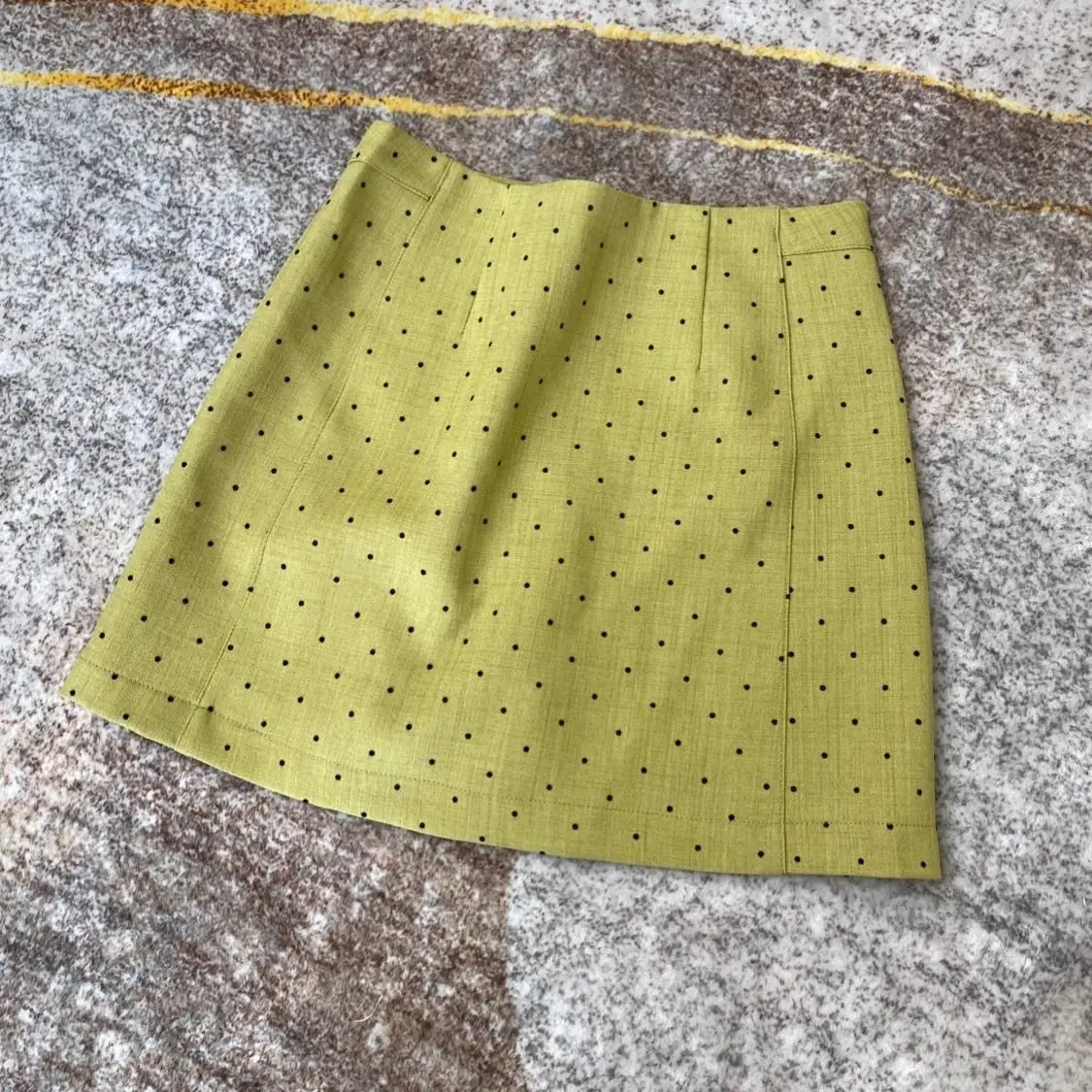 Foreign style new women's thin green polka dot short skirt high waist versatile hip wrap anti-light a word hip wrap skirt
Foreign style new women's thin green polka dot short skirt high waist versatile hip wrap anti-light a word hip wrap skirt