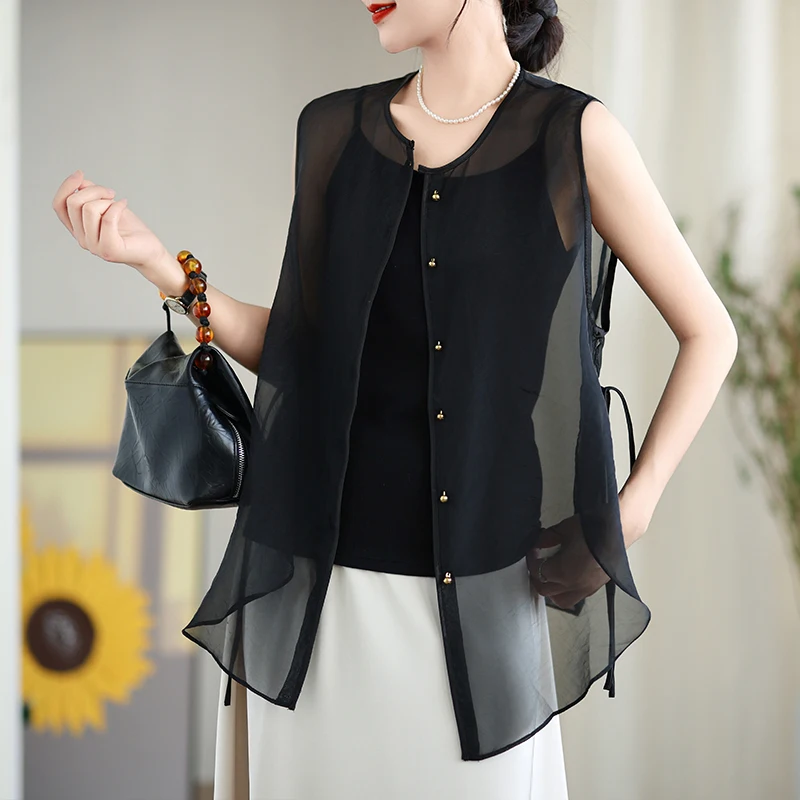 Loose Fit New Chinese Style Women's Vest Jacket Summer 2026 Fashionable Casual Outerwear Comfortable Breathable Top
Loose Fit New Chinese Style Women's Vest Jacket Summer 2026 Fashionable Casual Outerwear Comfortable Breathable Top