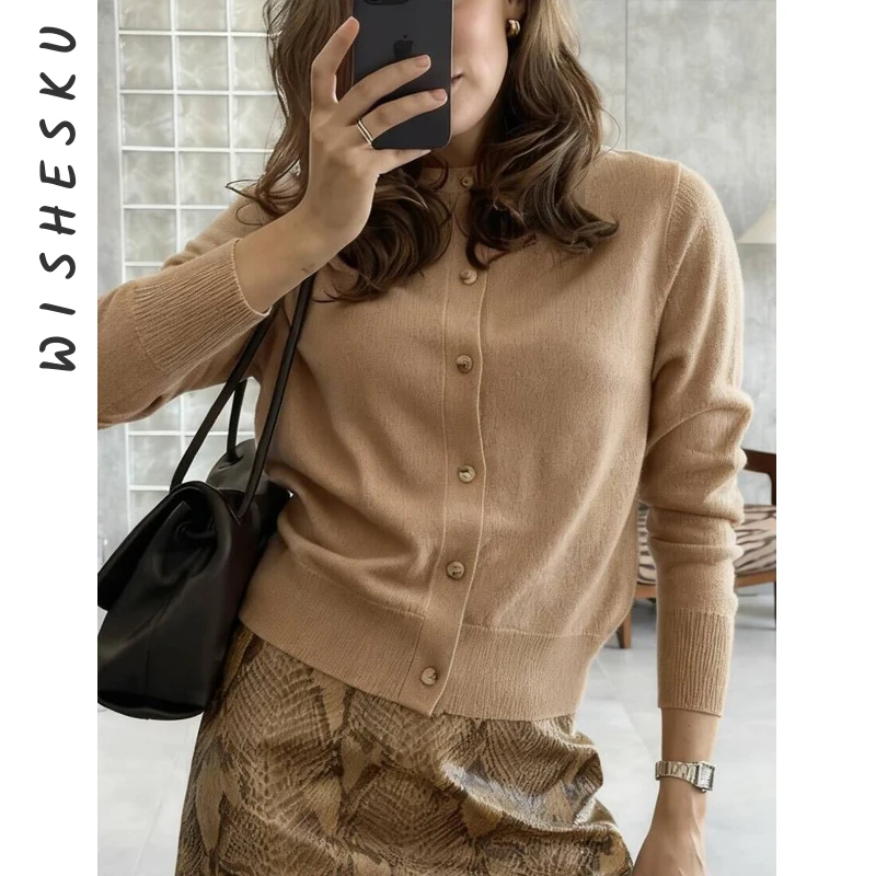 2025 Women Cardigans Sweater Casual Warm Spring Summer O-neck Long Sleeve Single Breasted Slim Fashion Korean Knitwears Tops
2025 Women Cardigans Sweater Casual Warm Spring Summer O-neck Long Sleeve Single Breasted Slim Fashion Korean Knitwears Tops