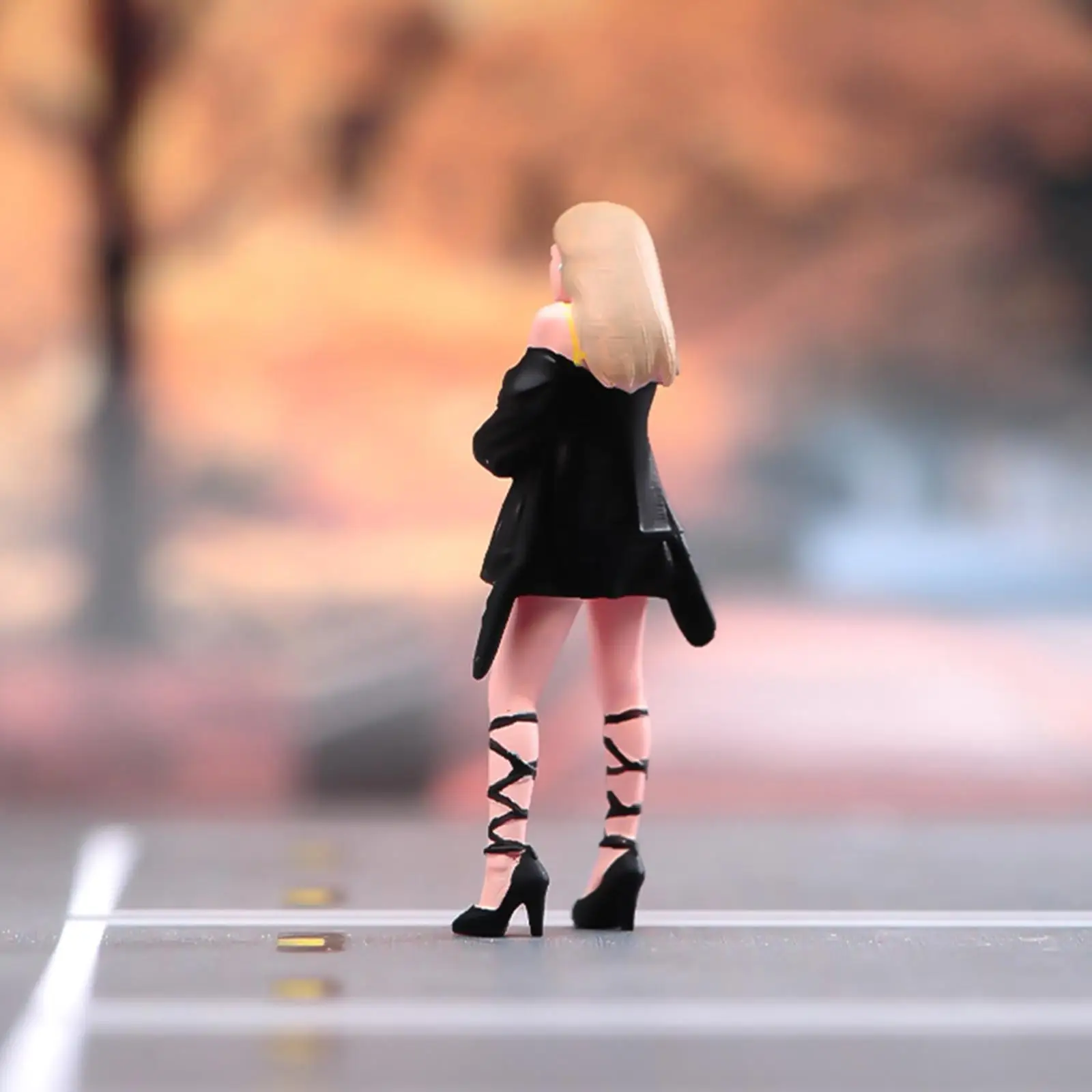 1 64 Tiny People Model Female Action Figure Resin Miniature Toy for Micro Scene Decor and DIY Dollhouse
1 64 Tiny People Model Female Action Figure Resin Miniature Toy for Micro Scene Decor and DIY Dollhouse
