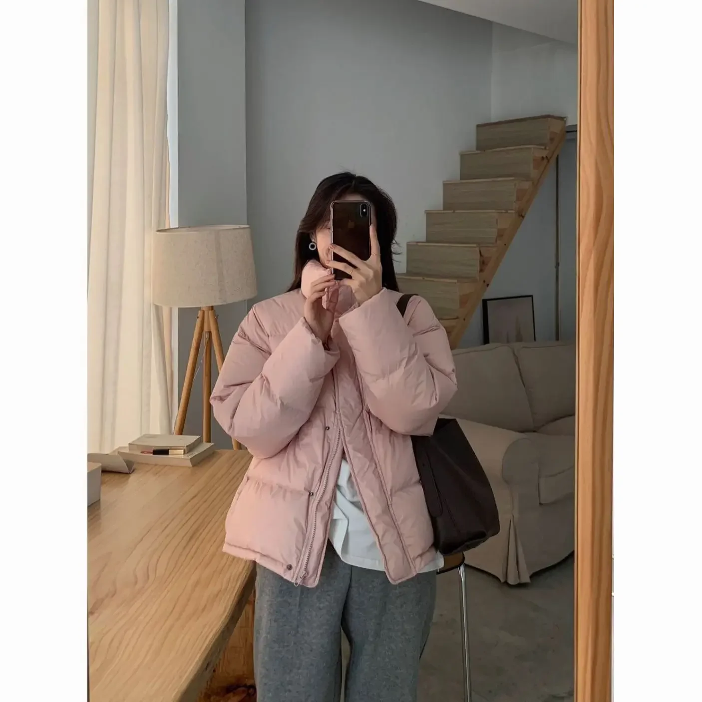 2024 Autumn Winter New Solid Down Cotton Coat Stand Neck Bread Set Fashion Warm White Duck Jacket for For Women F278
2024 Autumn Winter New Solid Down Cotton Coat Stand Neck Bread Set Fashion Warm White Duck Jacket for For Women F278