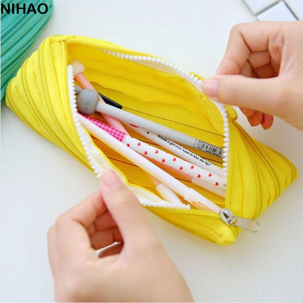 Rabbit Ear Zipper Makeup Lipstick Bag Cartoon Large Capacity Students Pencile Bag Nylon Solid Color Eyes Coin Purse Wallets
Rabbit Ear Zipper Makeup Lipstick Bag Cartoon Large Capacity Students Pencile Bag Nylon Solid Color Eyes Coin Purse Wallets