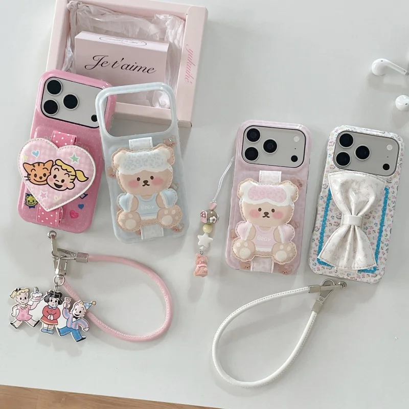 Fashion Leopard Print Cute Bear Bowknot Wristband Phone Case For iPhone 17 Pro 16 15 Pro Max Protective Cover with Hand Rope Cov
Fashion Leopard Print Cute Bear Bowknot Wristband Phone Case For iPhone 17 Pro 16 15 Pro Max Protective Cover with Hand Rope Cov