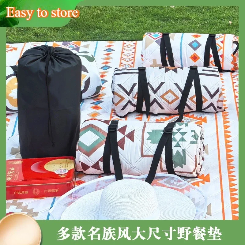 Super thick and large size 3 * 4 meters ultrasonic famous style, picnic mat blanket moisture-proof floor mat outdoor camping
Super thick and large size 3 * 4 meters ultrasonic famous style, picnic mat blanket moisture-proof floor mat outdoor camping