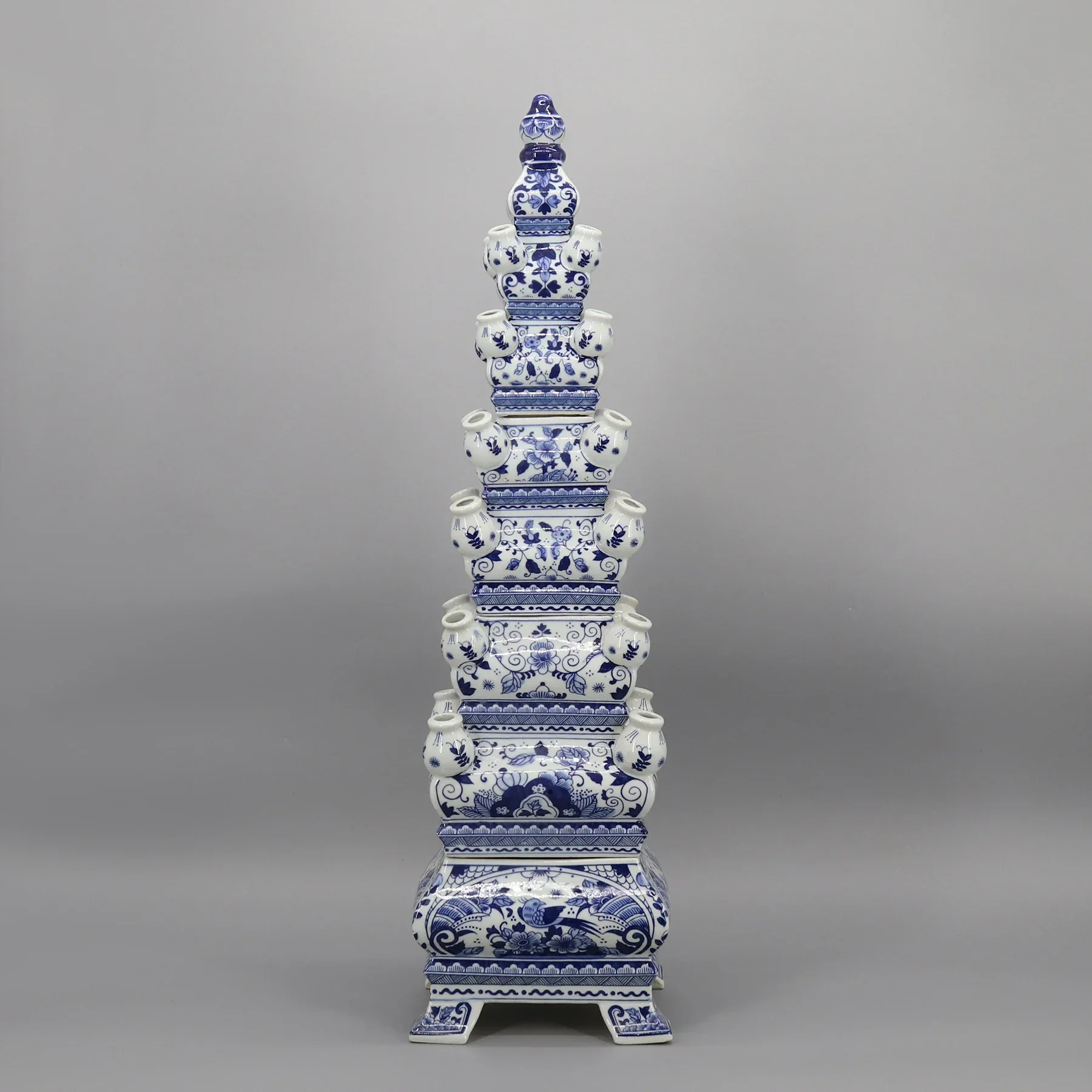 Керамическая ваза для тюльпанов, фарфоровая пагода, украшение отеля, настольный аксессуар
Керамическая ваза для тюльпанов, фарфоровая пагода, украшение отеля, настольный аксессуар