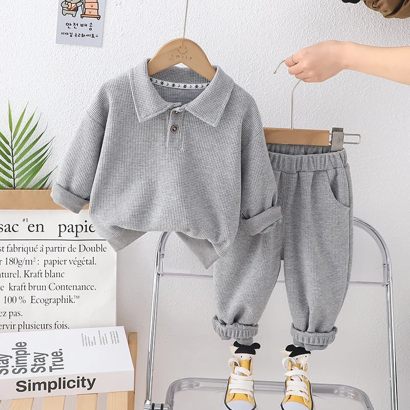 Baby Boy Suit 2024 New Spring Baby Boys and Girls Casual Waffle Lapel Long Sleeve Hoodies Pants Two Piece Childrens Clothing Set
Baby Boy Suit 2024 New Spring Baby Boys and Girls Casual Waffle Lapel Long Sleeve Hoodies Pants Two Piece Childrens Clothing Set