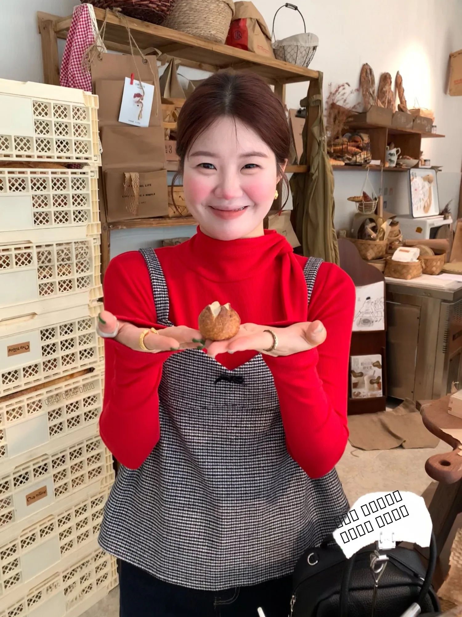 Корейский клетчатый жилет в стиле оверсайз для женщин, с многослойным подолом юбки, весенне-осенний, из хлопковой ткани, модная повседневная верхняя одежда
Корейский клетчатый жилет в стиле оверсайз для женщин, с многослойным подолом юбки, весенне-осенний, из хлопковой ткани, модная повседневная верхняя одежда