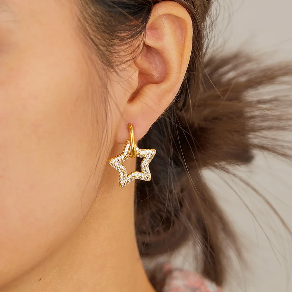 YHTOT Simple Classic Pentagram Earrings 18K Gold Color Plated Stainless Steel Waterproof rhinestone Earrings Women's Accessories
YHTOT Simple Classic Pentagram Earrings 18K Gold Color Plated Stainless Steel Waterproof rhinestone Earrings Women's Accessories