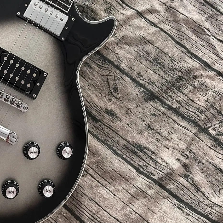 Гитара Adam Custom Limited Edition Art Collection Frank Antique Silverburst
Гитара Adam Custom Limited Edition Art Collection Frank Antique Silverburst