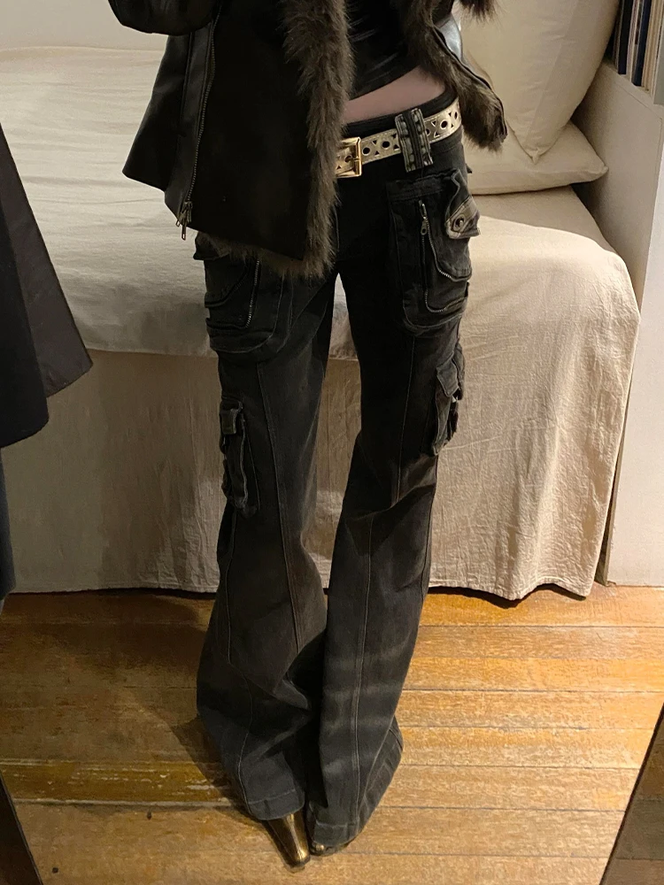 Low Waist Punk Style Women's Jeans Bell Bottoms Retro Design Spring Summer Fashion Y2K Trendy Pure Color Denim Shorts
Low Waist Punk Style Women's Jeans Bell Bottoms Retro Design Spring Summer Fashion Y2K Trendy Pure Color Denim Shorts
