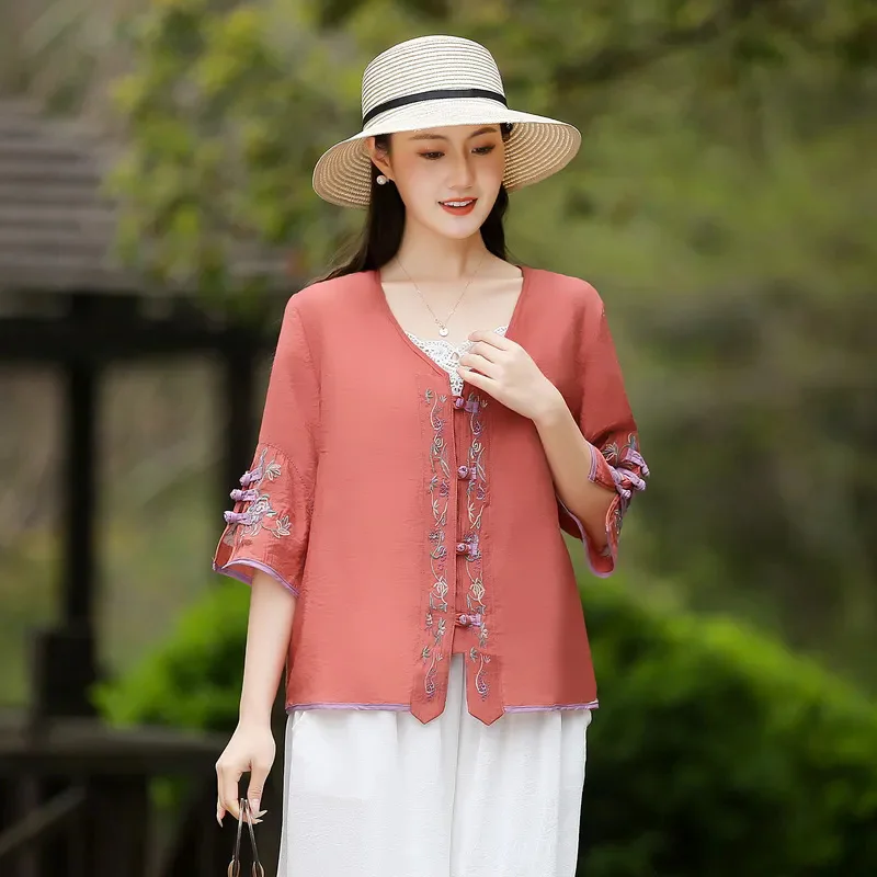 2026 New Women's ShirtsTop Chinese Style Retro Embroidered Buckle Shirt Summer Autumn Fashion Shirts Blouse Versatile
2026 New Women's ShirtsTop Chinese Style Retro Embroidered Buckle Shirt Summer Autumn Fashion Shirts Blouse Versatile