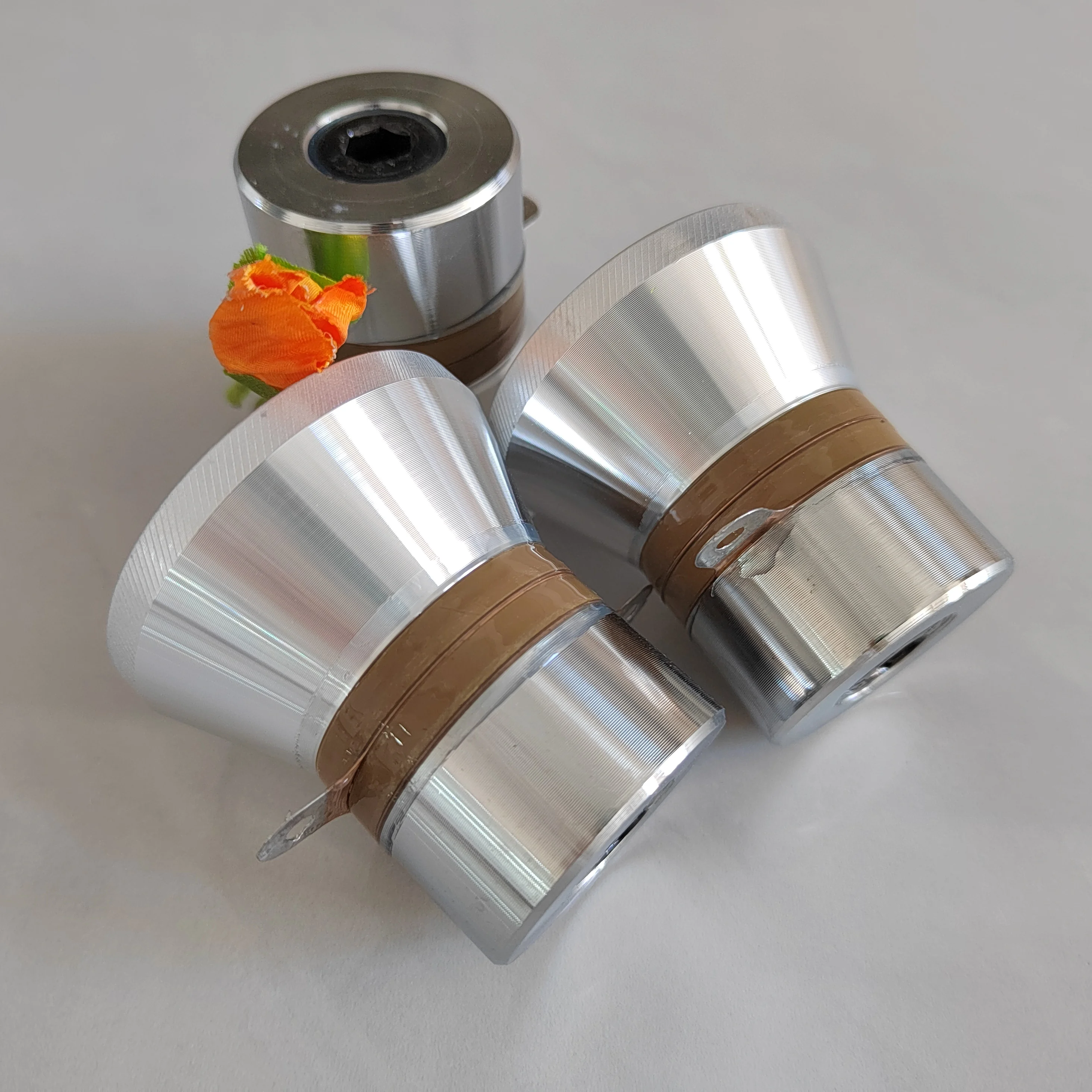 10PCS/lot 33K89K135K 60W Multi-frequency Ultrasonic Vibration Transducer Manufacturers For Cleaner Parts
10PCS/lot 33K89K135K 60W Multi-frequency Ultrasonic Vibration Transducer Manufacturers For Cleaner Parts