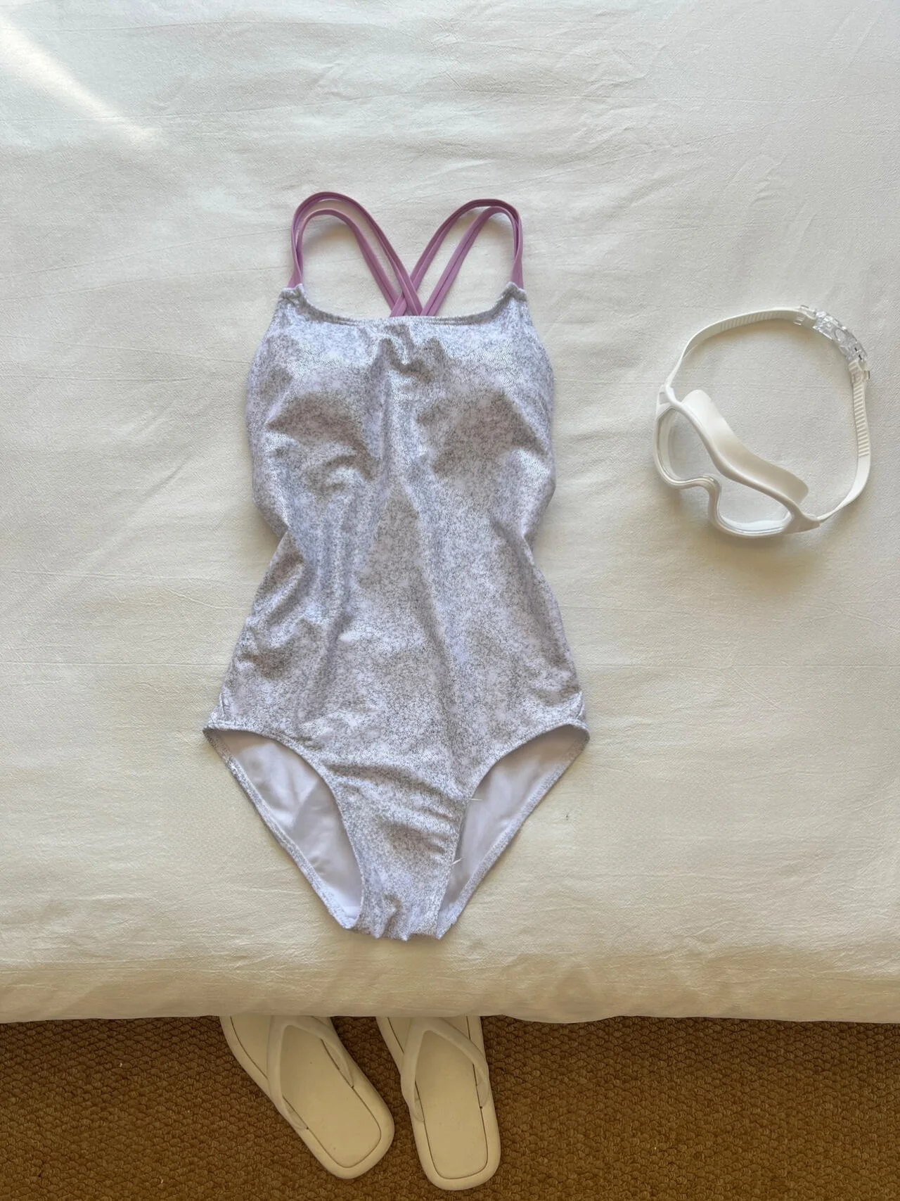 Купальник Starlight New Speed Suit, двухслойный, женский, с подкладкой на груди, для плавания и спортивных тренировок
Купальник Starlight New Speed Suit, двухслойный, женский, с подкладкой на груди, для плавания и спортивных тренировок