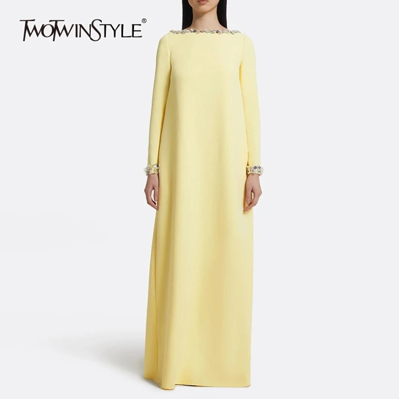 TWOTWINSTYLE Solid Loose Fashion Dresses for Women Round Neck Long Sleeves Patchwork Bead Elegant Long Dress Female Clothing New
TWOTWINSTYLE Solid Loose Fashion Dresses for Women Round Neck Long Sleeves Patchwork Bead Elegant Long Dress Female Clothing New