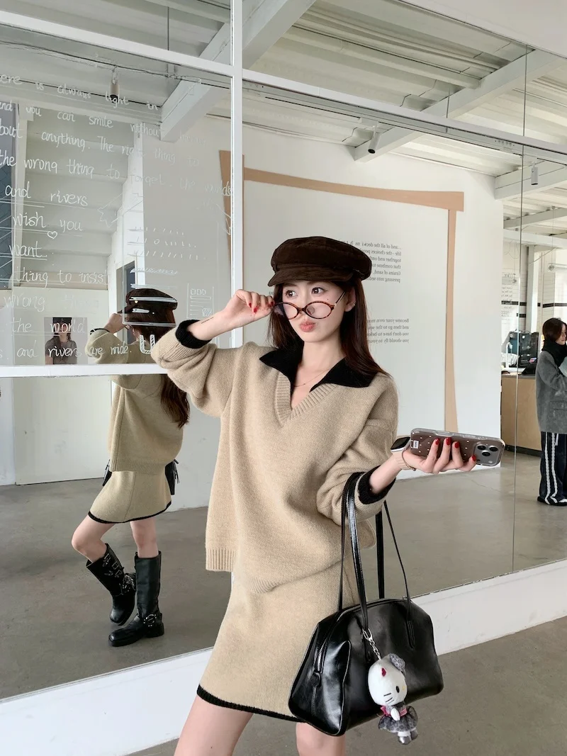 Color Block Knitted Long Sleeve Sweater And Skirt Two Piece Set for Women Casual Winter Outfit V Neck Pullover Fashion Set
Color Block Knitted Long Sleeve Sweater And Skirt Two Piece Set for Women Casual Winter Outfit V Neck Pullover Fashion Set
