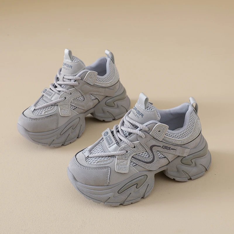 Women Platform Sneakers Design Casual Outdoor Shoes Comfortable Lace Up Running Sports High Quality Women's Sports Shoes
Women Platform Sneakers Design Casual Outdoor Shoes Comfortable Lace Up Running Sports High Quality Women's Sports Shoes