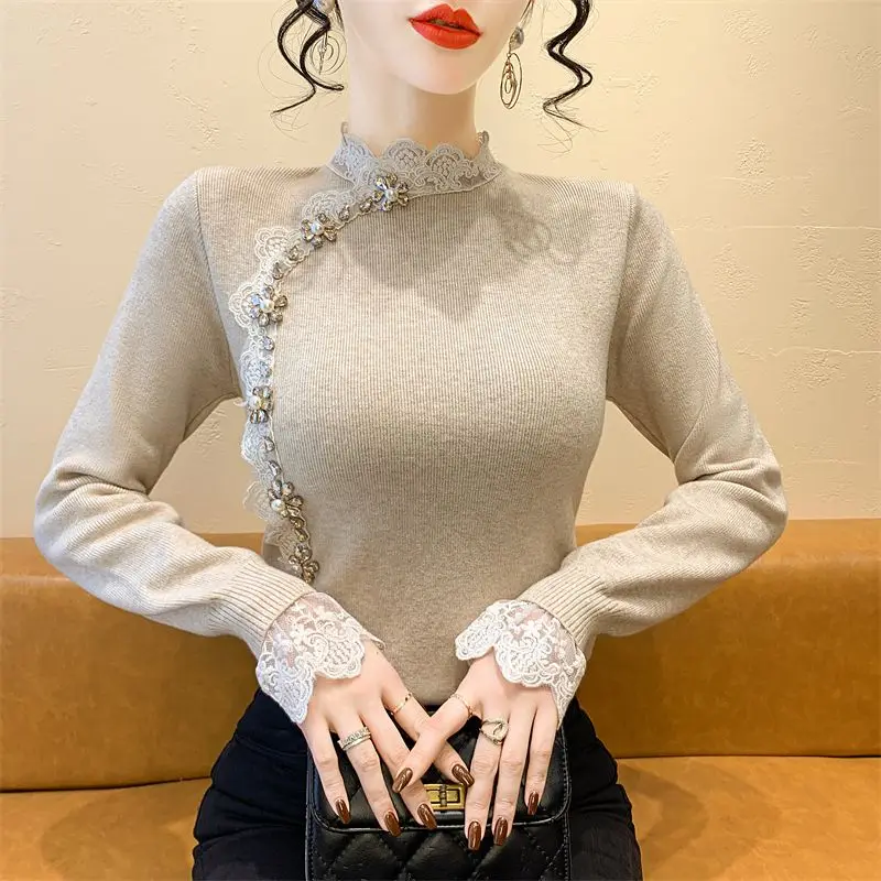 Autumn and Winter Nail Drill Chinese Style New Lace Stand-up Collar Lace Sweater Slim Base Knit Top
Autumn and Winter Nail Drill Chinese Style New Lace Stand-up Collar Lace Sweater Slim Base Knit Top
