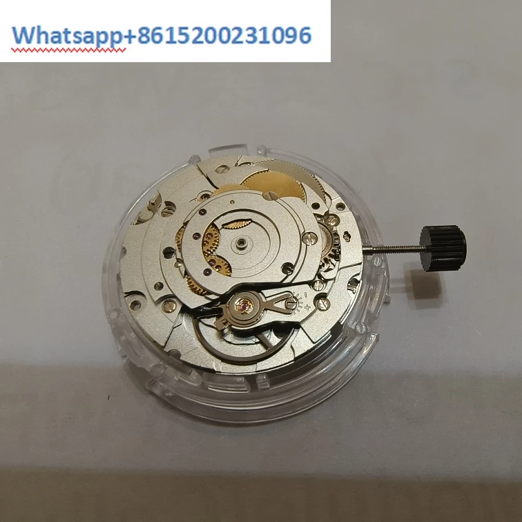 Watch movement 2824 movement black swing wheel black swing three needle single calendar original brand new movement
Watch movement 2824 movement black swing wheel black swing three needle single calendar original brand new movement