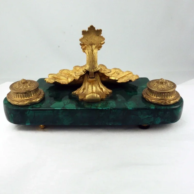 Malachite brass pen tray environmentally friendly self-adhesive, removable home decoration function
Malachite brass pen tray environmentally friendly self-adhesive, removable home decoration function
