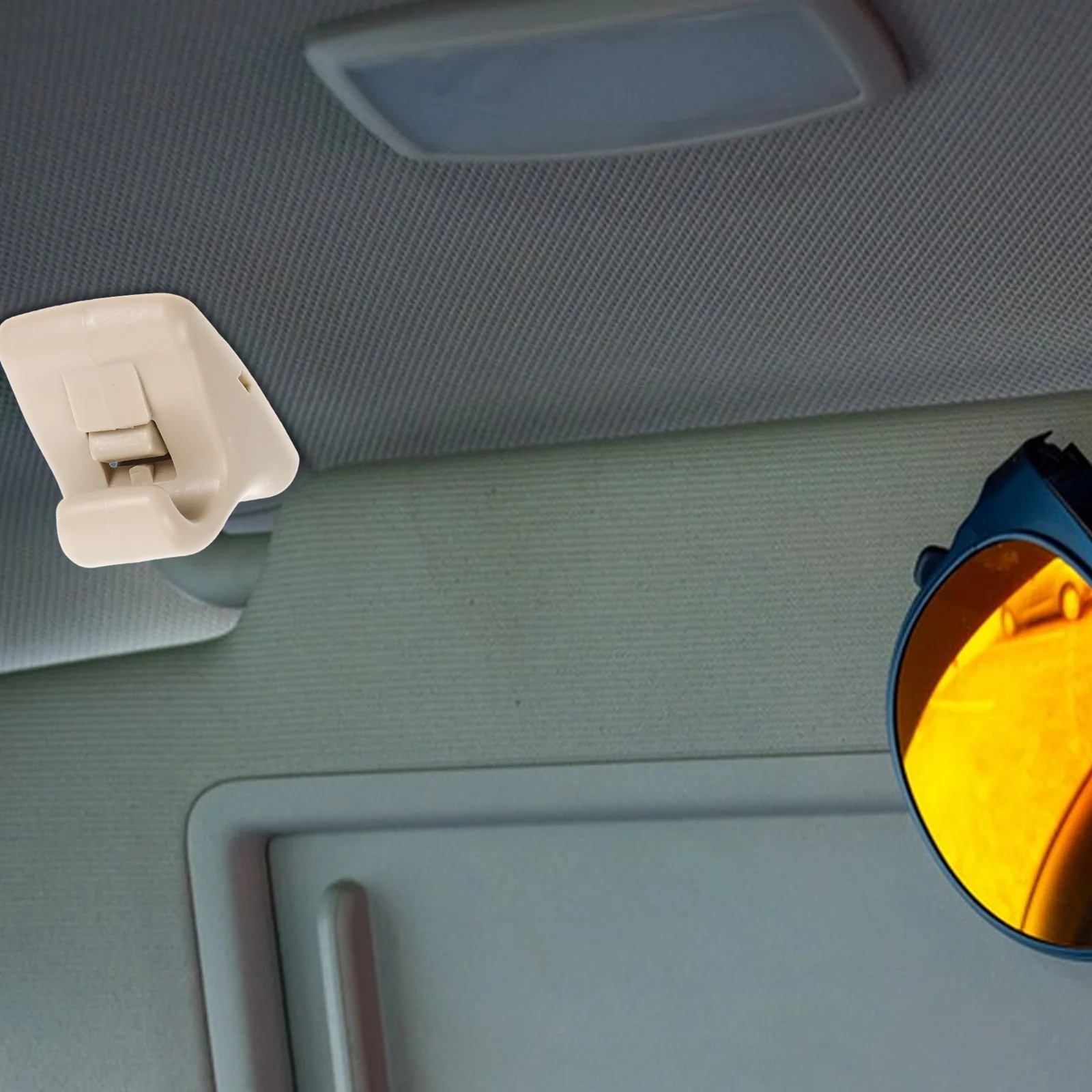 Universal Visor Clip Replacement Kit Precise Compatibility Easy Installation Sunglass Holder Securing Clips Durable
Universal Visor Clip Replacement Kit Precise Compatibility Easy Installation Sunglass Holder Securing Clips Durable