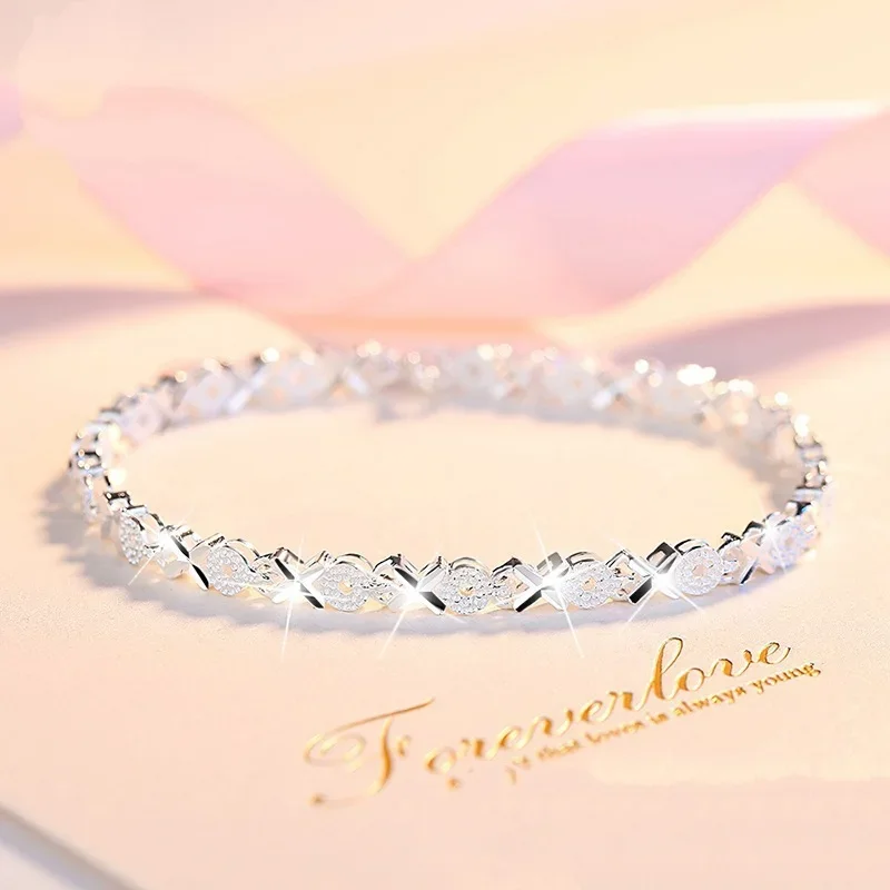 S925 Sterling Silver Korean Edition Trendy Simple and Personalized Creative XO Bracelet Temperament Bracelets Classic Jewelry
S925 Sterling Silver Korean Edition Trendy Simple and Personalized Creative XO Bracelet Temperament Bracelets Classic Jewelry