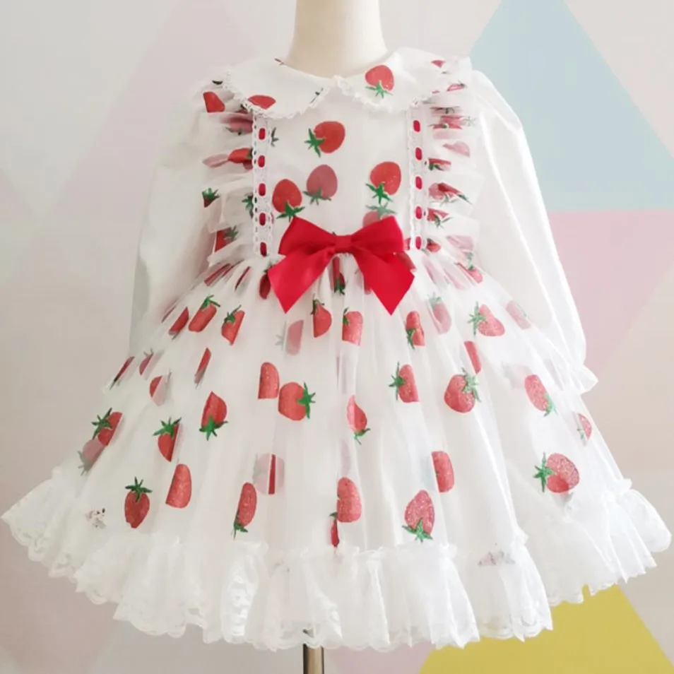 autumn Spanish strawberry pattern princecss dress kids mesh stitching bow ball gown dress
autumn Spanish strawberry pattern princecss dress kids mesh stitching bow ball gown dress