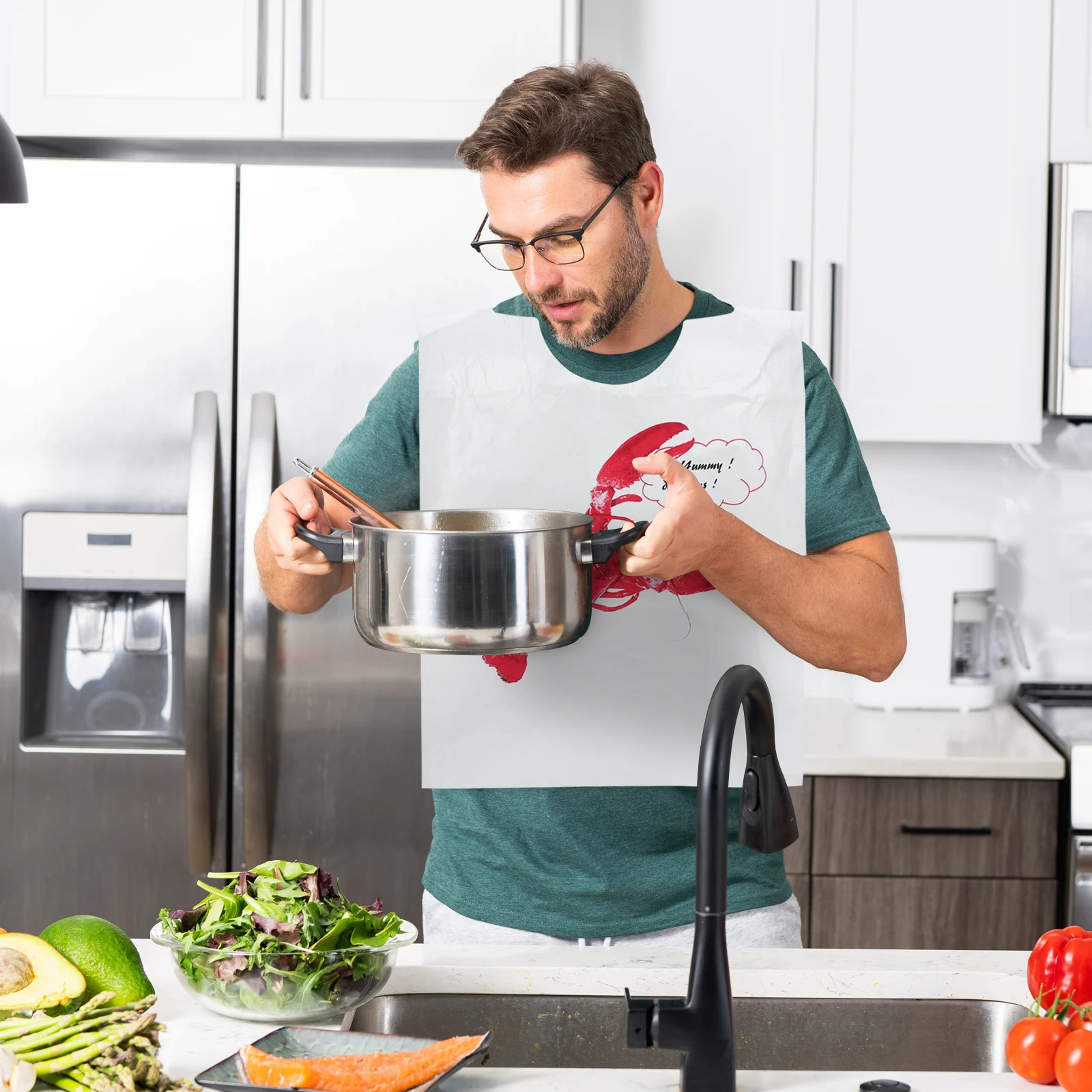 100Pcs Waterproof Oilproof Disposable Plastic Aprons for Restaurant Home BBQ Party Portable Durable Anti Stain
100Pcs Waterproof Oilproof Disposable Plastic Aprons for Restaurant Home BBQ Party Portable Durable Anti Stain
