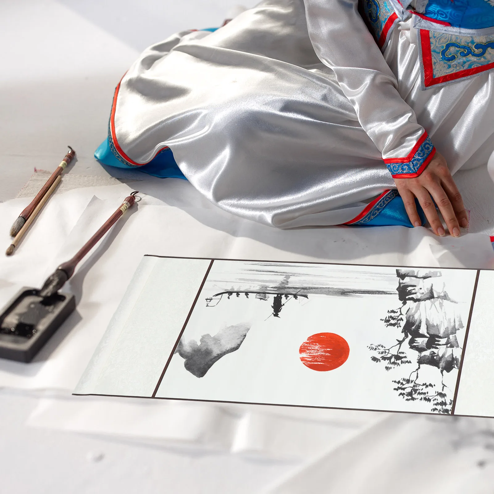 Rice Paper Hanging Shaft Drawing Chinese Lucky Japanese-style Calligraphy Xuan Doufang
Rice Paper Hanging Shaft Drawing Chinese Lucky Japanese-style Calligraphy Xuan Doufang