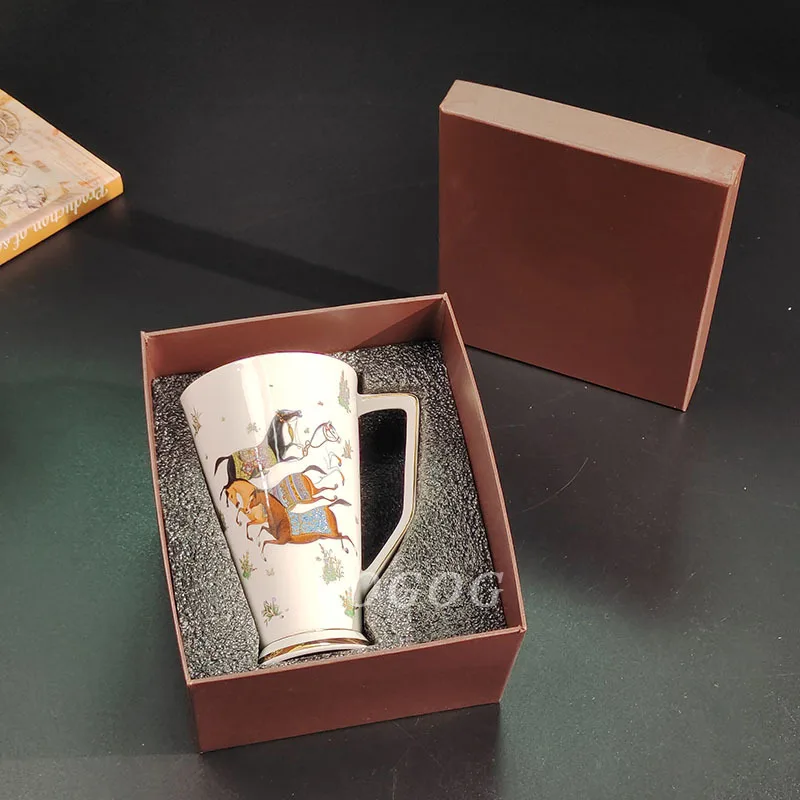 Нежная кружка премиум-класса с золотой оправой в виде лошади, костяной фарфор, кофейная чашка, элегантный подарок, рекомендация для офисной вечеринки, использование
Нежная кружка премиум-класса с золотой оправой в виде лошади, костяной фарфор, кофейная чашка, элегантный подарок, рекомендация для офисной вечеринки, использование