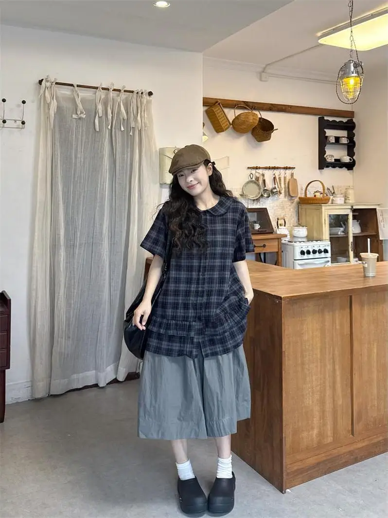 Retro Lazy Style Women's Summer 2026 Plaid Short Sleeve Shirt High Waist Turn-down Collar Two-piece Set Trendy Grey Pants
Retro Lazy Style Women's Summer 2026 Plaid Short Sleeve Shirt High Waist Turn-down Collar Two-piece Set Trendy Grey Pants