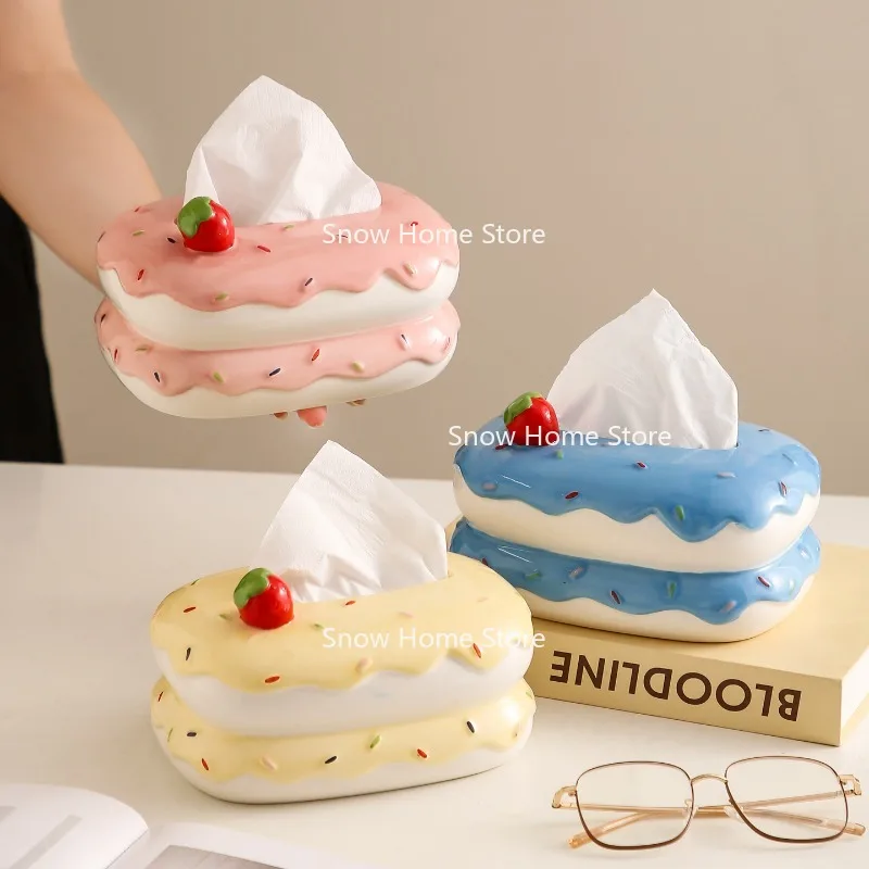 Creative Strawberry Cake Tissue Box Household Living Room Coffee Table Ceramic Paper Box High-end Tissue Storage Box Ornament
Creative Strawberry Cake Tissue Box Household Living Room Coffee Table Ceramic Paper Box High-end Tissue Storage Box Ornament